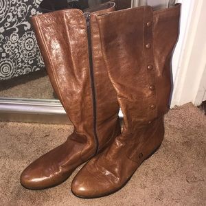 Authentic Born boots